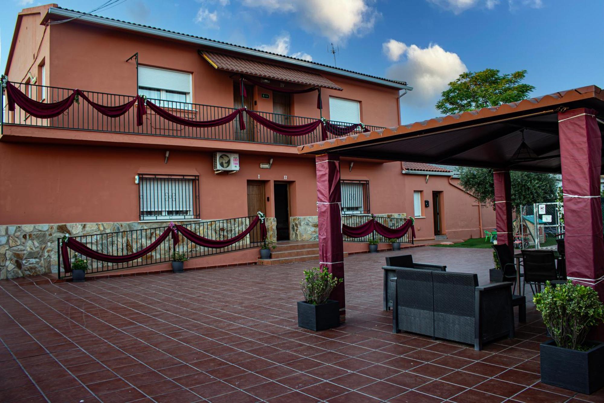 Apartamentos Turisticos Domus Aquae Merida Exterior foto